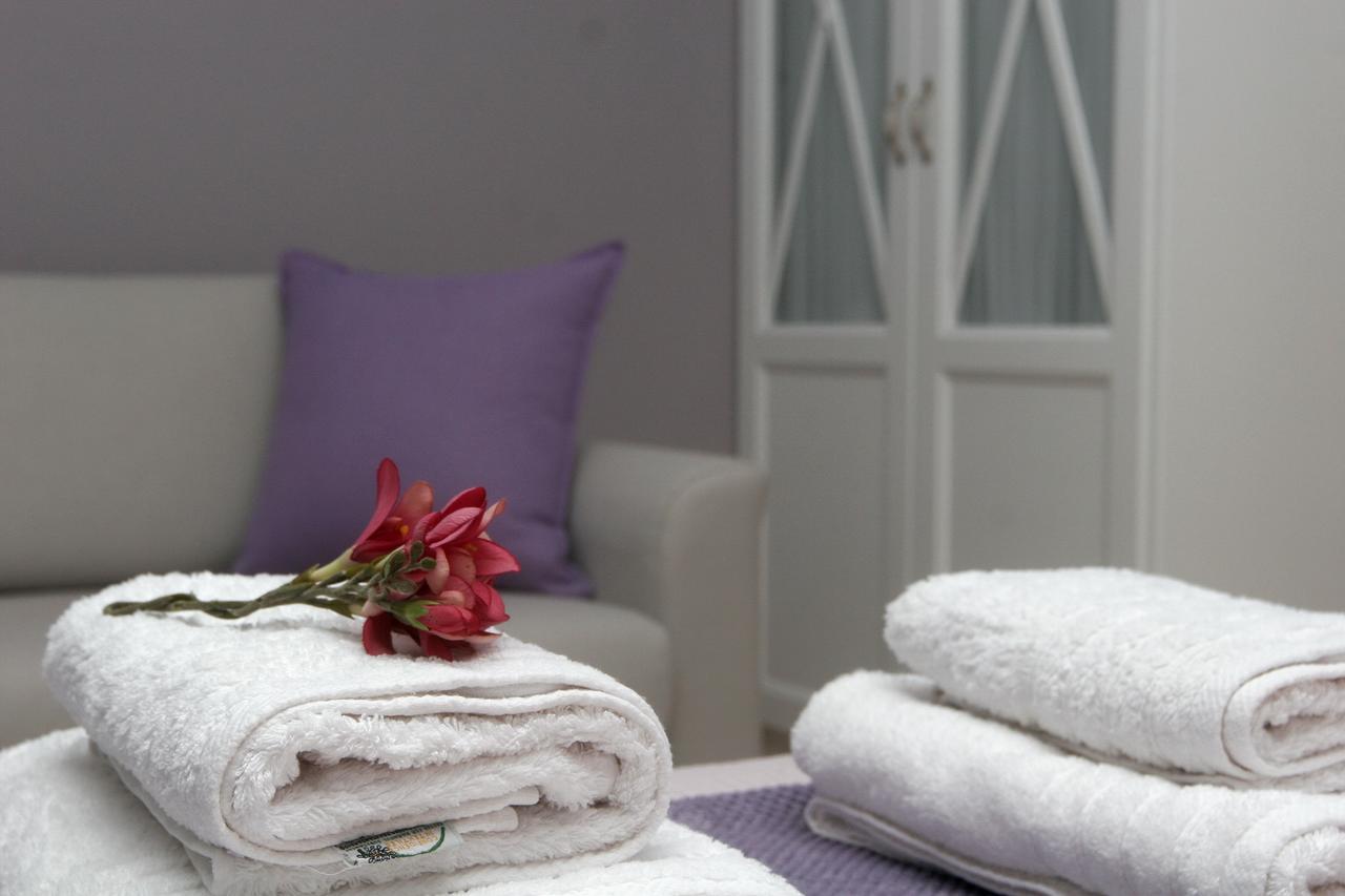 Boutique Hotel Iasmos Trizonia Bagian luar foto