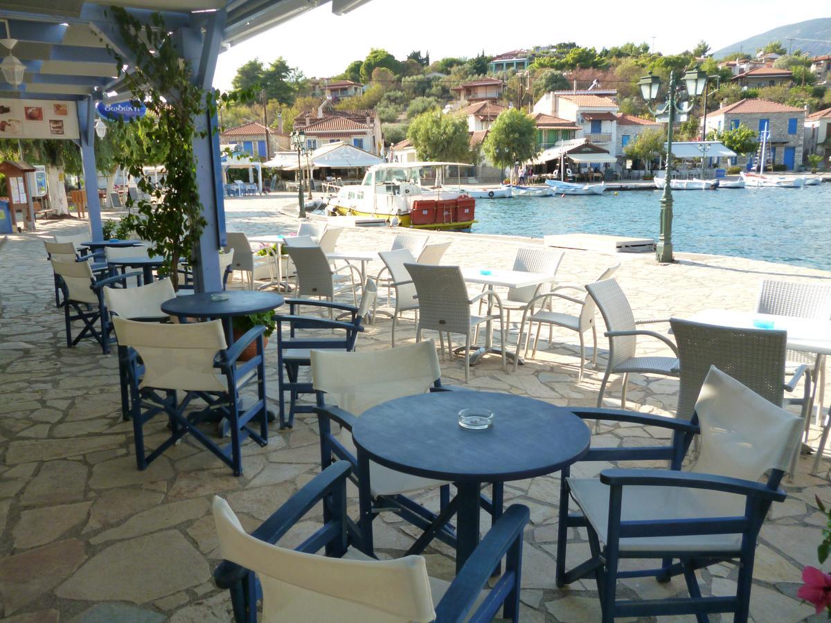 Boutique Hotel Iasmos Trizonia Bagian luar foto